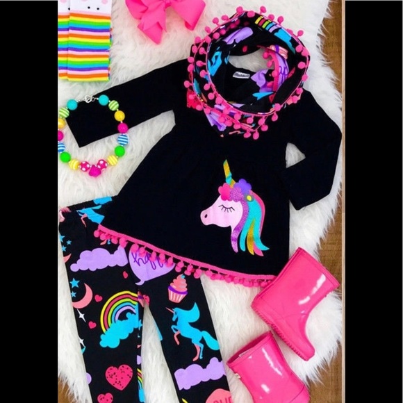 Unicorn 2 pc Set!! Size 4T - Picture 1 of 2